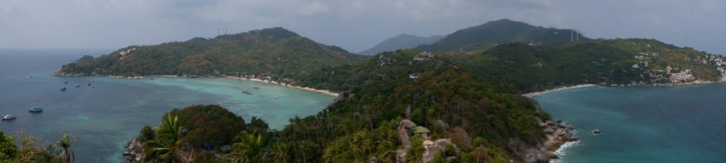 Ko Tao (left: freedom beach - right: shark bay)